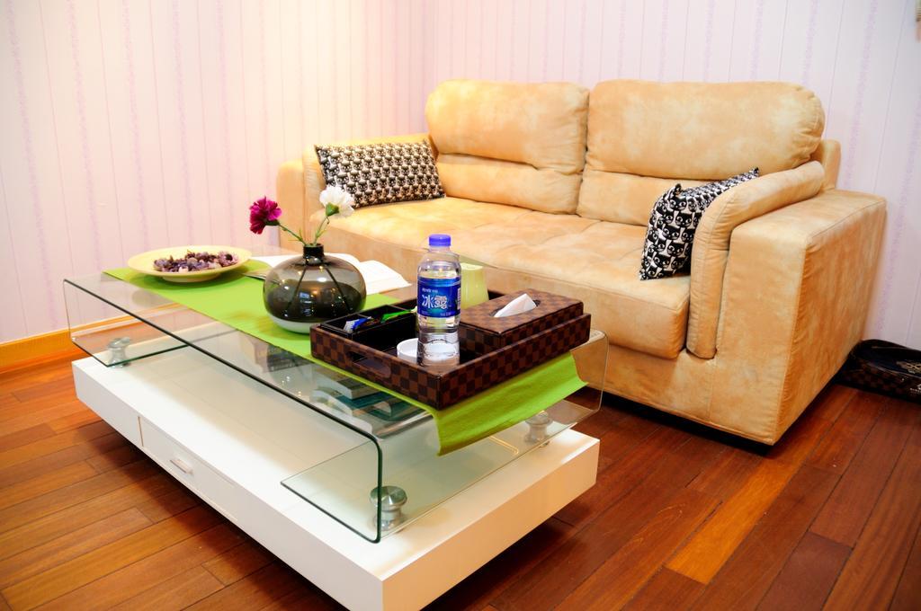 I Shangju Service Apartment Шанхай Екстер'єр фото